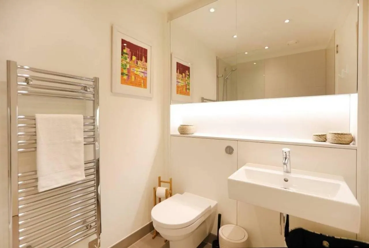 Luxurious, Central 1 Bed In Quartermile - Parking Apartment Edinburgh United Kingdom